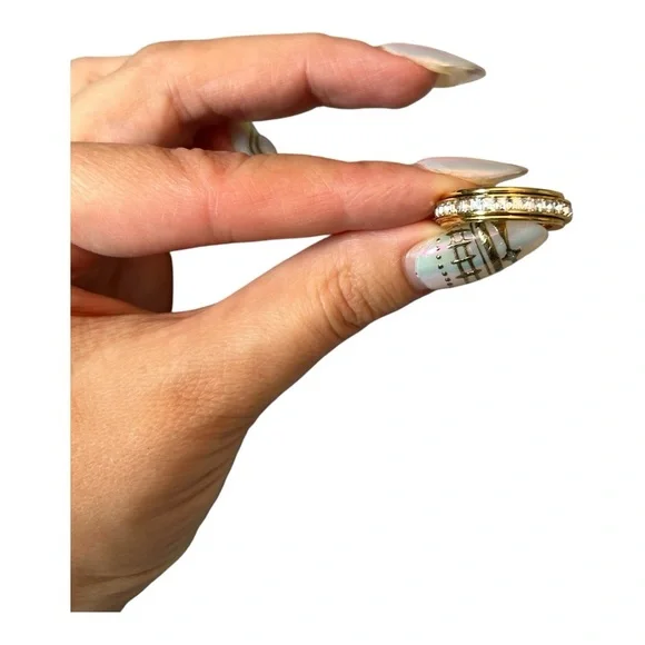 Gold Fidget Spinner Ring with Crystals - Size 6 - Picture 10 of 11